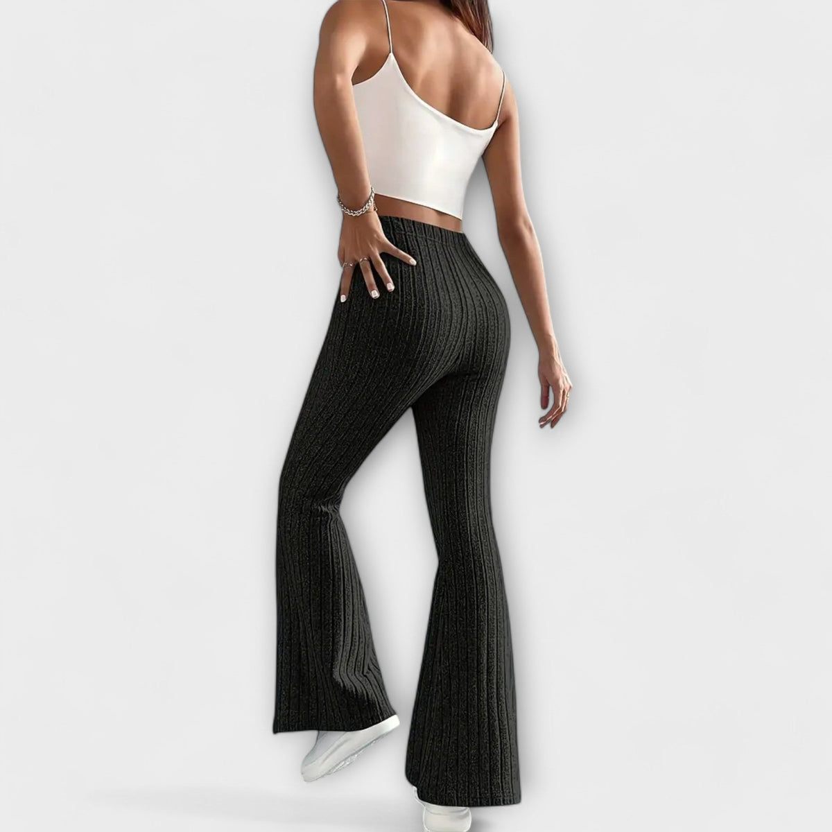 Velara – Pantalon tissé à taille élastique